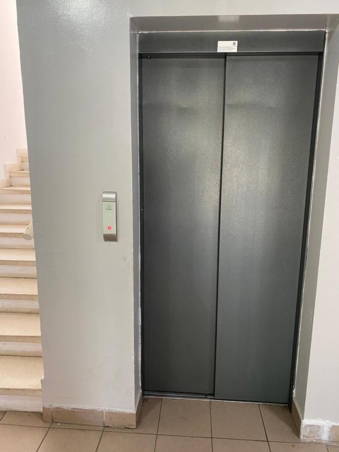 Hill Apartment Beograd Bagian luar foto
